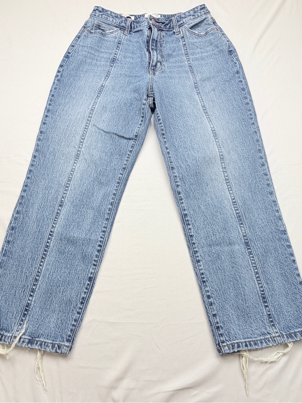 Light Blue Women’s Curvy Vintage Straight-Leg Jeans